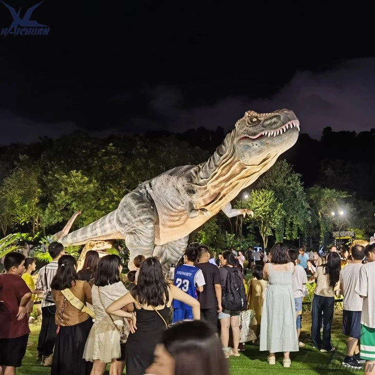 Lifelike Trex Dino