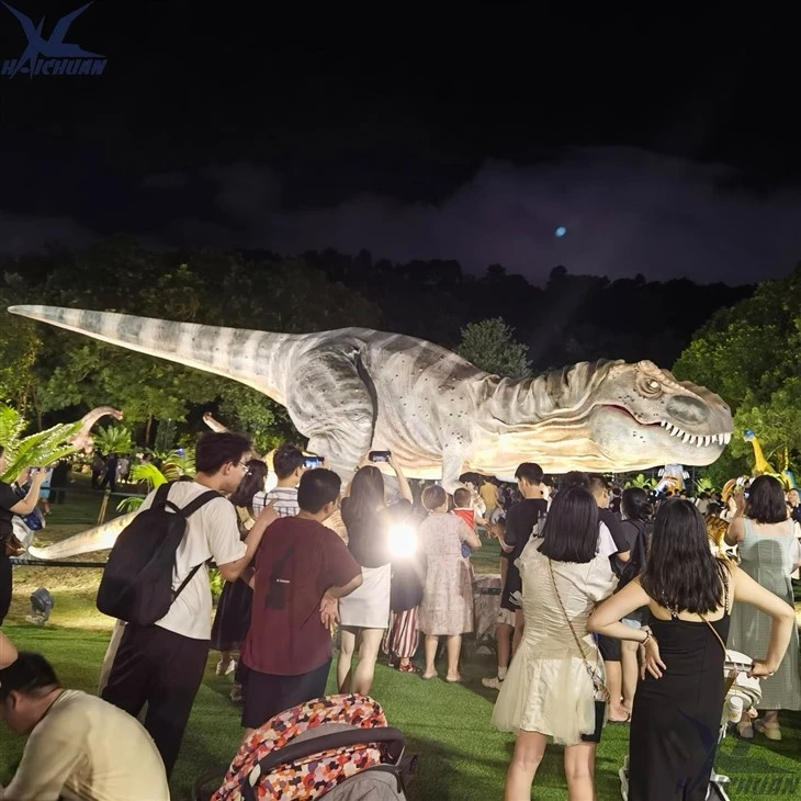 Lifelike Trex Dino